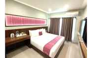 Kamar Tidur 6 Triple 8 The Riverside Resort