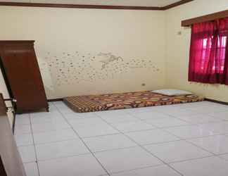 Kamar Tidur 2 Fizafa Residence