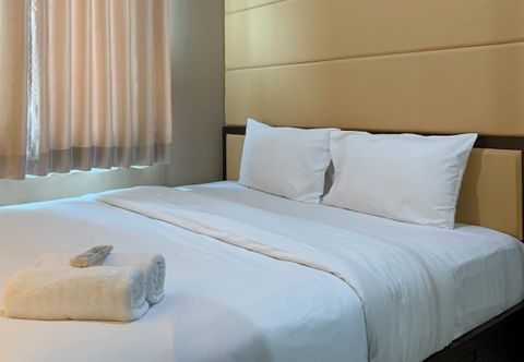 Bilik Tidur Comfort and Nice 1BR at Sky Terrace Apartment By Travelio