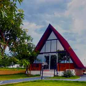 Exterior / Building 1 维拉德萨佩库隆, Bagas Cushion 酒店