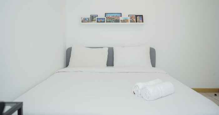 ห้องนอน Comfort 2BR at M-Town Residence Apartment By Travelio
