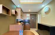 Ruang Umum 4 Well Furnished 2BR Apartment at Suites @Metro By Travelio