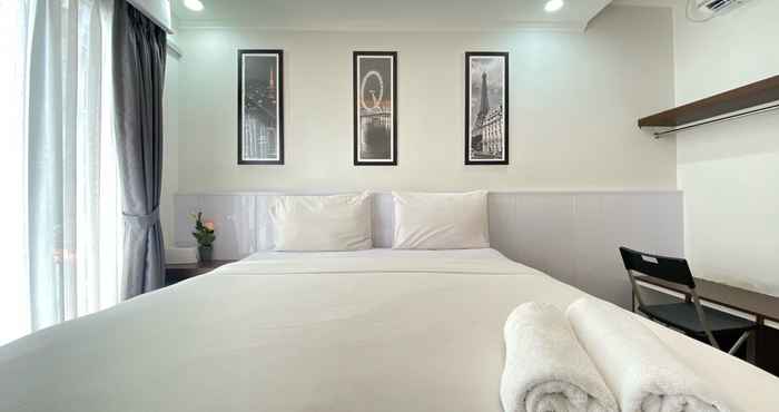 Phòng ngủ Gorgeous Studio Room Apartment at Grand Asia Afrika By Travelio