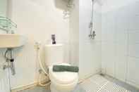 In-room Bathroom Gorgeous Studio Room Apartment at Grand Asia Afrika By Travelio