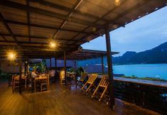 Restaurant 6 The Cobble Beach