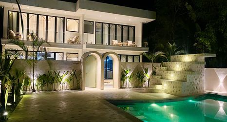 Exterior 2 Tiu Oasis