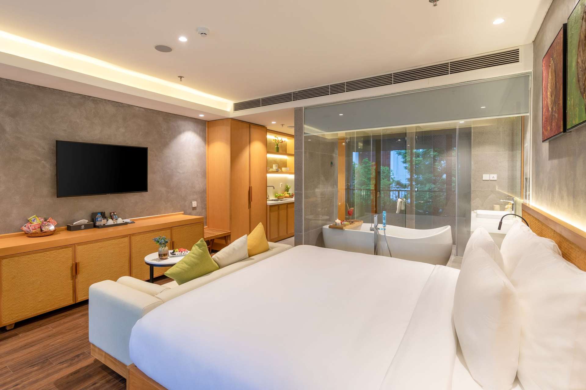Kua Casa Suite khách sạn 3 sao gần biển Mỹ Khê