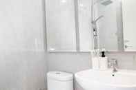 Toilet Kamar NeW!!Apartemen 2BR connecting to Pakuwon mall AT BENSON TOWER