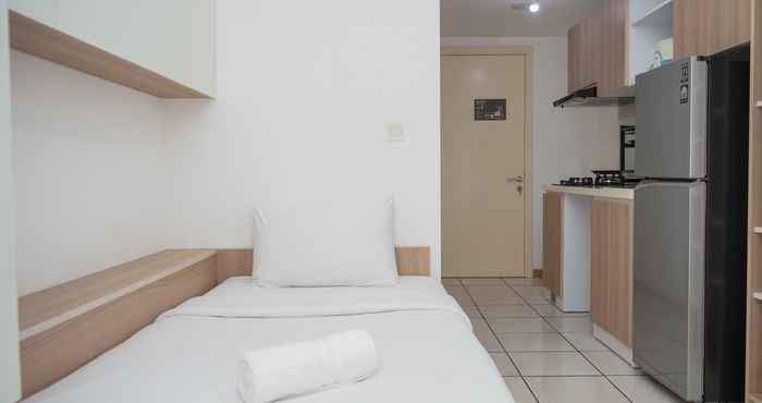 Kamar Tidur Comfort and Nice  Studio at M-Town Residence Apartment By Travelio