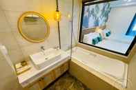 Phòng tắm bên trong New Joy Condotel - FLC Sea Tower Quy Nhon