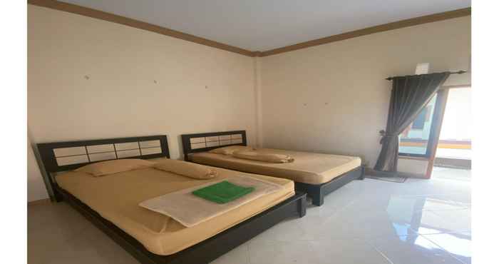 Kamar Tidur Homestay Taman Surya