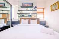 Bedroom Nice and Cozy 2BR Apartment at Maple Park Sunter By Travelio