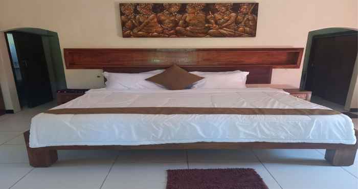 Bedroom Inna's Villa Desa