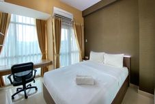Bedroom Private Studio Room Apartment at Taman Melati Jatinangor By Travelio