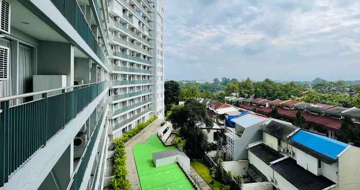 Nearby View and Attractions Cozy Studio Room Apartment at Dago Suites By Travelio