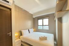 Bedroom Private and Well Furnished 2BR Mekarwangi Square Cibaduyut Apartment By Travelio