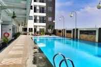 Swimming Pool Private and Well Furnished 2BR Mekarwangi Square Cibaduyut Apartment By Travelio