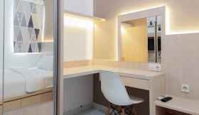 Common Space 3 Minimalist and Cozy Studio (No Kitchen) at Aeropolis Apartment By Travelio