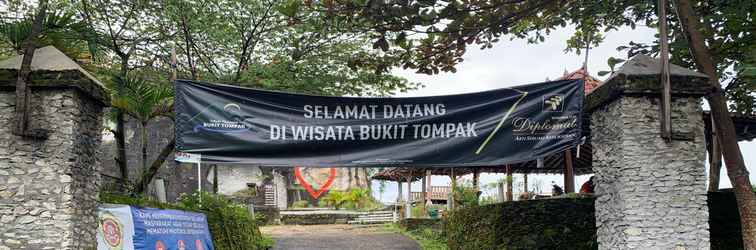 Lobi Camping Ground Bukit Tompak