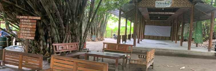 Lobby Pasar Kebon Empring Camping Ground 