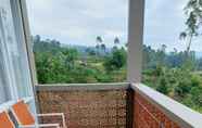 Nearby View and Attractions 7 Kelana Islamic Villa