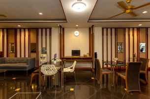 Honey Boutique , THB 2,164.65