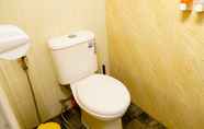 In-room Bathroom 6 Villa Gladag 1BR Rumah Gadog