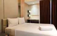 Bedroom 3 Comfy Studio at Apartment Vida View Makassar By Travelio