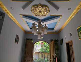 Lobby 2 HOMESTAY MBAH POMO SRIHARJO