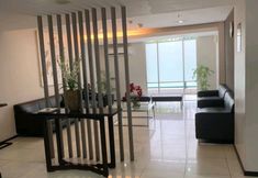 Lobby 4 Charming Studio With Sea View @ Green Bay Apartments