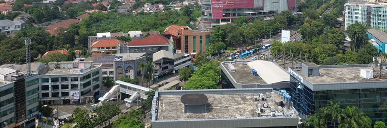 Lobby Comfort and Elegant 2BR Apartment at Royal Olive Residence By Travelio