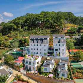 Exterior / Building 1 Shin Village Hotel, Hotel Mercure Dalat Playground