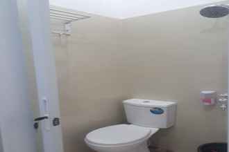 Toilet Kamar 4 Homestay Syariah Rumah Bundo