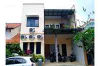 Luar Bangunan Duta Spring Homes 2