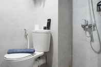 In-room Bathroom Stylish and Compact Studio Apartment at Taman Melati Surabaya By Travelio