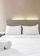 BEDROOM Best Price 2BR with Pool View at Apartment Taman Melati Surabaya By Travelio