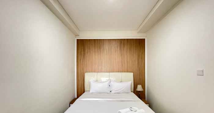 Bedroom Deluxe 2BR at Apartment Parahyangan Residence By Travelio