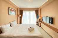 Bedroom Spacious Chic Studio Room at Apartment Gateway Pasteur By Travelio