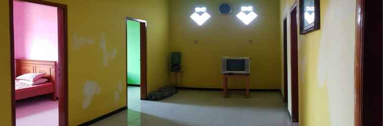 Lobby Rumah Kos Qia Syariah