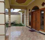 Exterior 2 Rumah Kos Qia Syariah