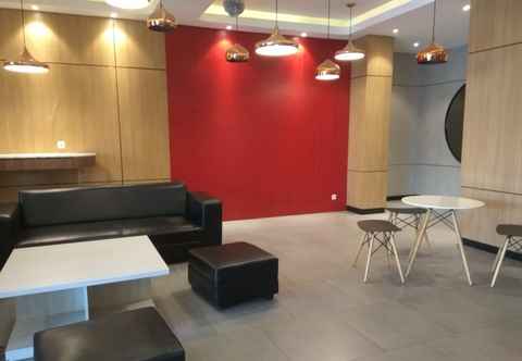 Lobby Bohemian Studio Room Apartment at Taman Melati Jatinangor By Travelio