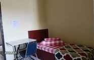 Kamar Tidur 5 YYD Homestay