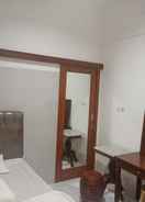 BEDROOM Gading Kemuning Guest House