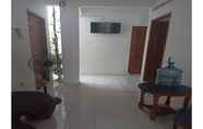 Lobby 4 Gading Kemuning Guest House