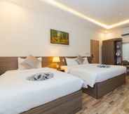Bedroom 6 Green Bay Hotel Ha Long