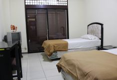 Bedroom 2 Guest House Pusat Studi Jepang Universitas Indonesia