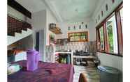 Restaurant 4 Star Homestay Kampung Warna Warni Tigarihit