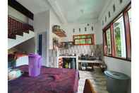 Restaurant Star Homestay Kampung Warna Warni Tigarihit