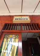 LOBBY Star Homestay Kampung Warna Warni Tigarihit