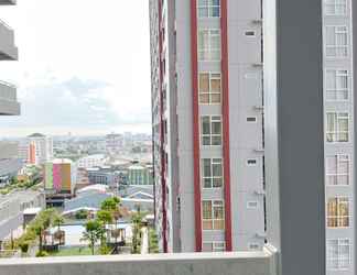 Bên ngoài 2 Homey and Tidy Studio at Apartment Vida View Makassar By Travelio